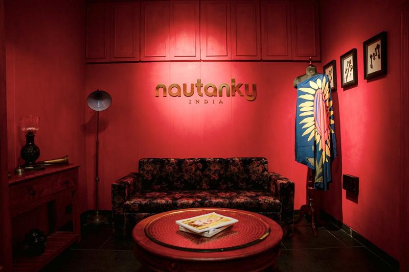 Dazzle on Your Big Day: Navigating Wedding Fashion Trends with Nautanky