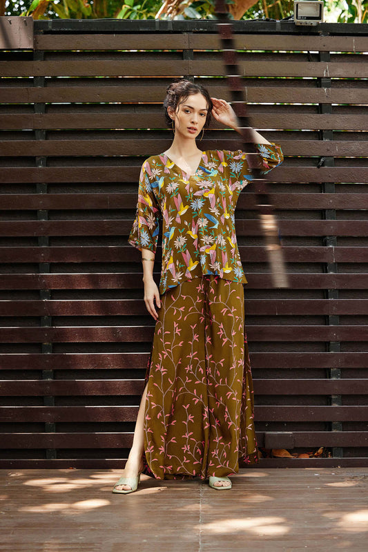 Aviary Top With Pants