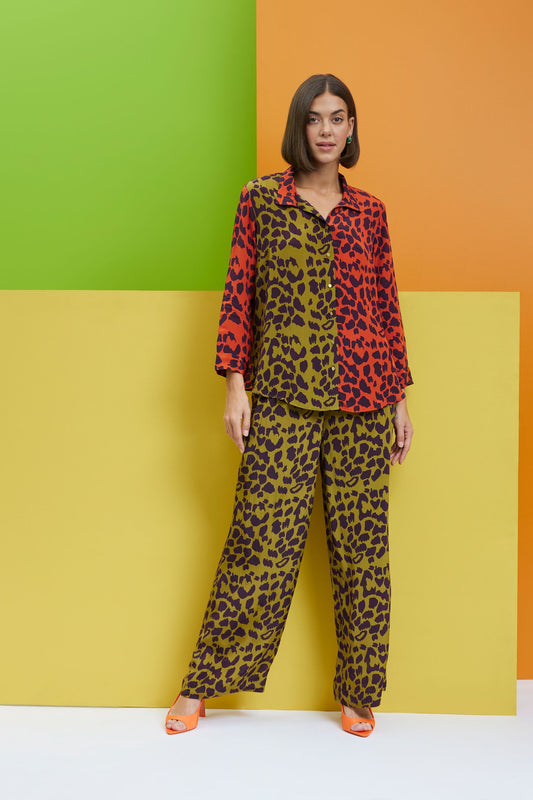 & pose - Shirt With Pants