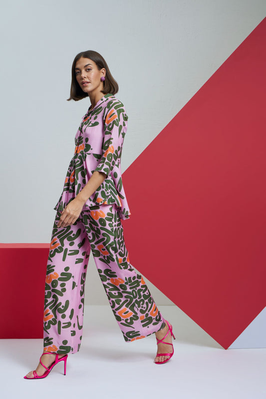 heart eyes-Peplum Top With Pants