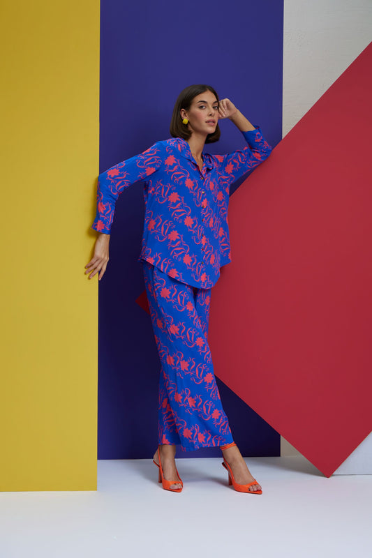 take a seat-over size shirt with pants
