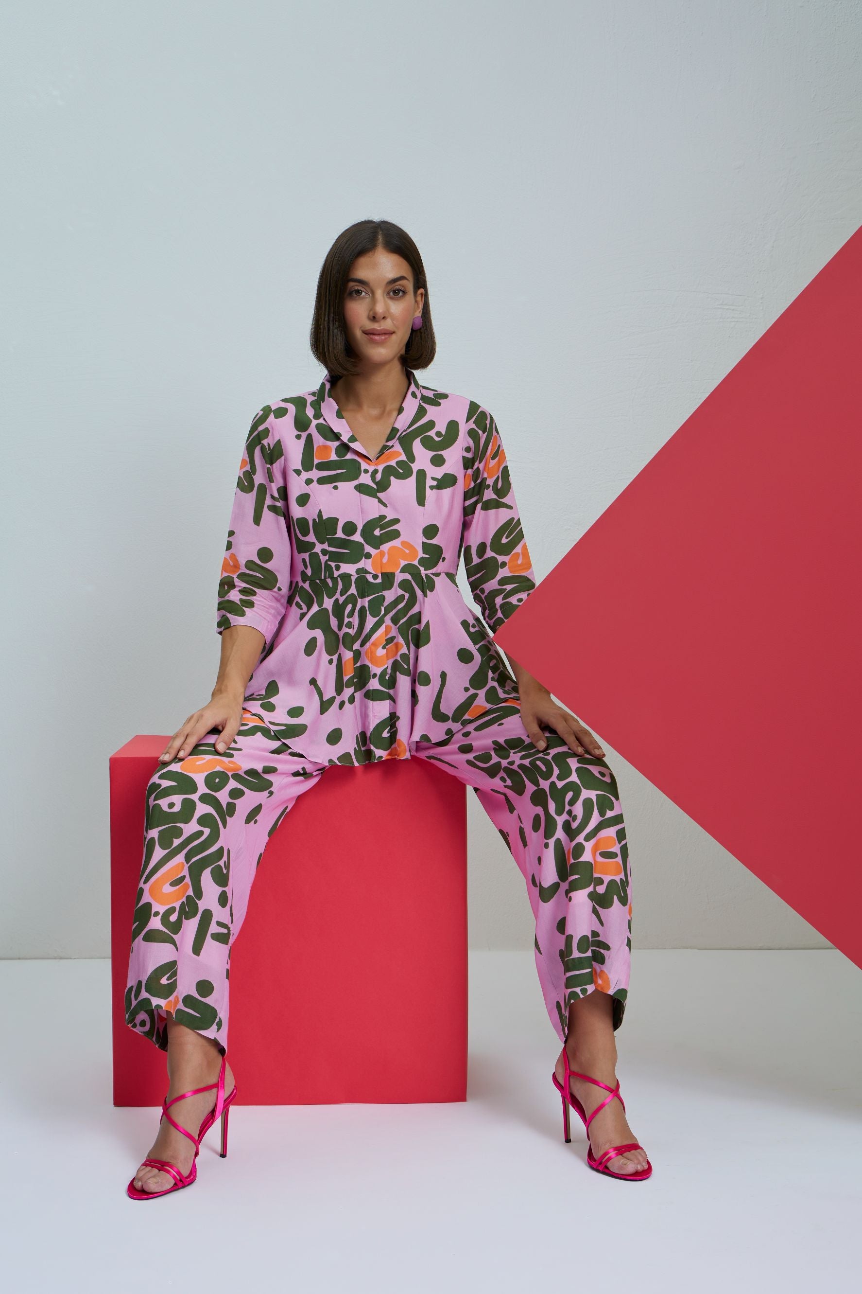 Heart Eyes - Ladies Tops