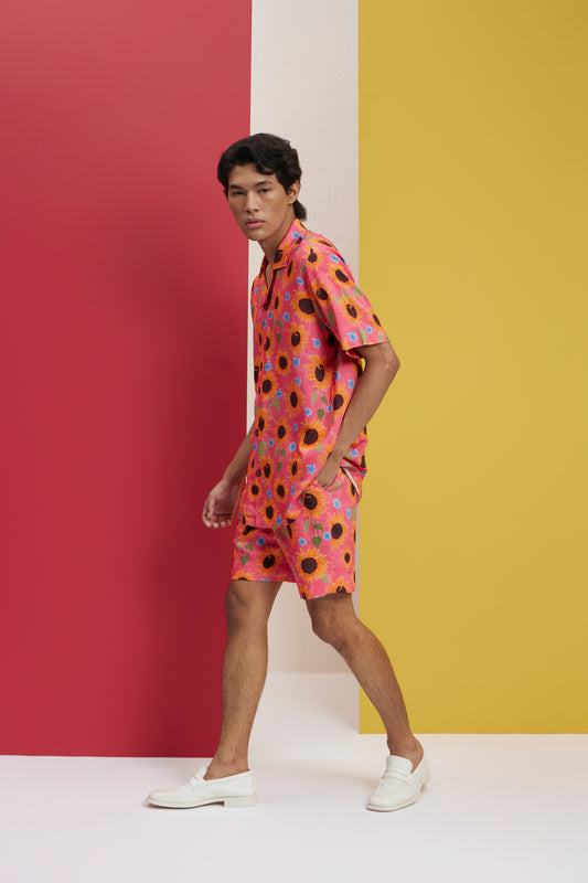 Summering Shirt With Shorts