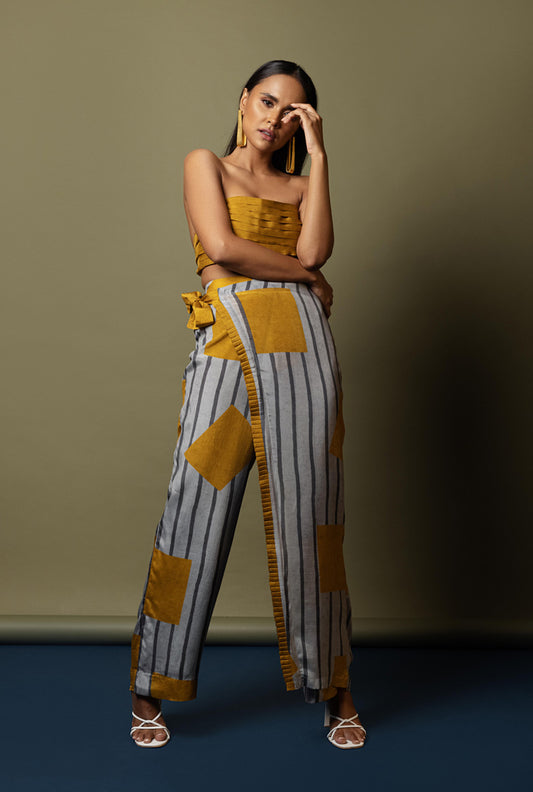 Pleated Bustier With Wrapped Pants - MAIN CHARACTER VIBES
