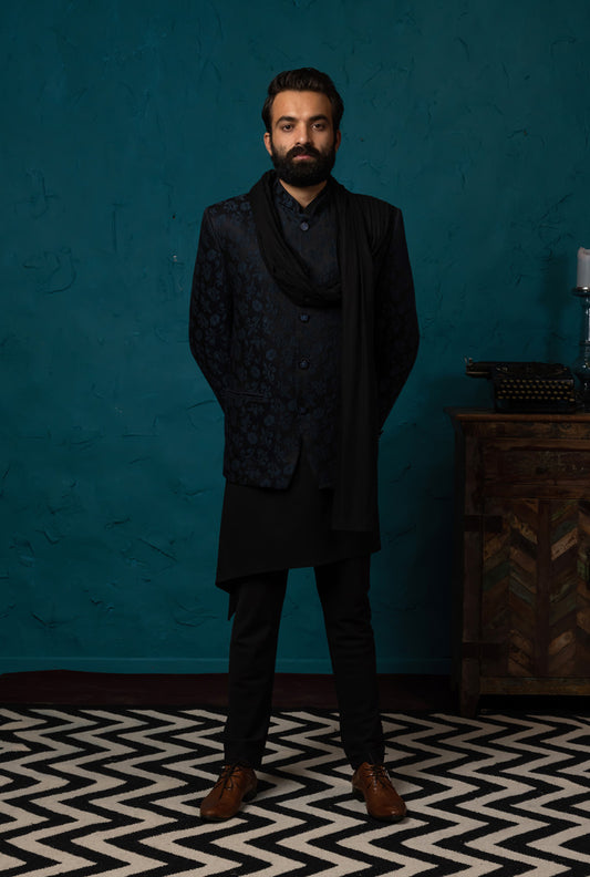 BLACK KURTA SET