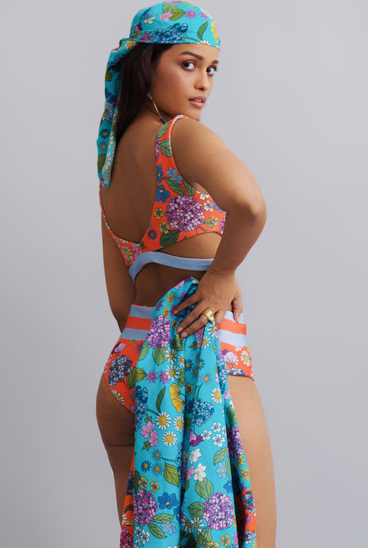 PRINTED REVERSIBLE BIKINI SET - VACAY VIBES