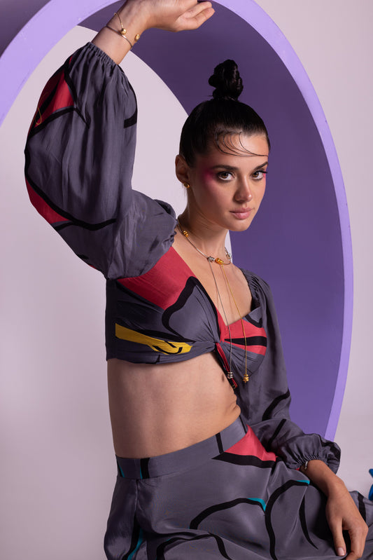 MESS EXPRESS - Flared Skirt With Puff Sleeved Crop Top