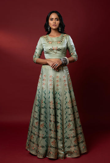 Designer lehenga sets online