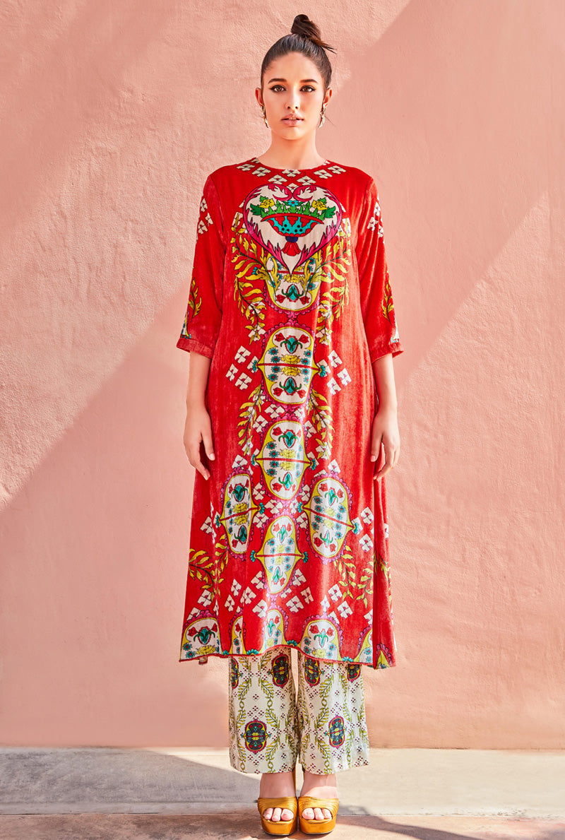 Red kurta set online 