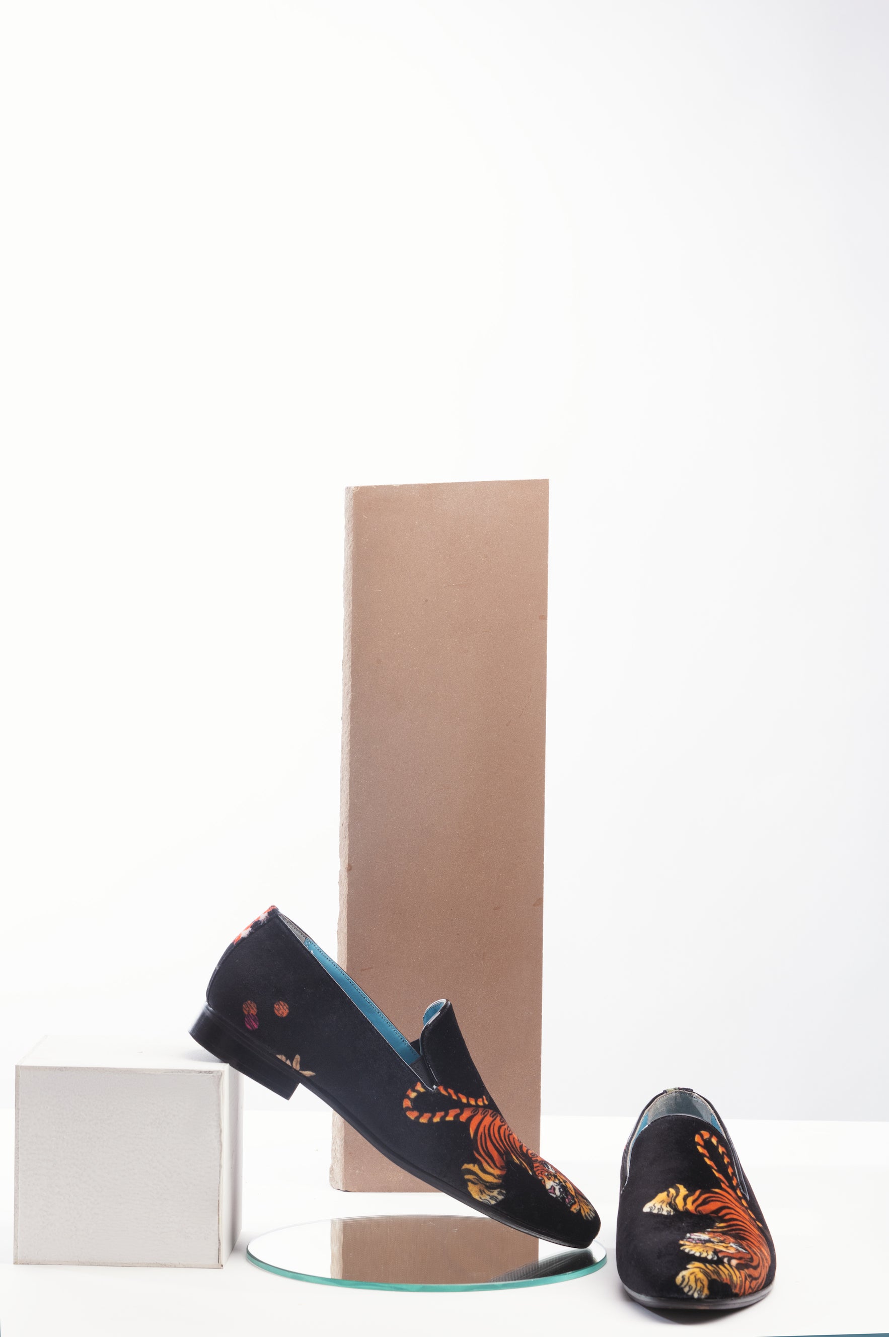 branded shoes for men