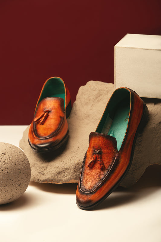 ITALIAN MOCCASIN WITH WOODEN FINISH- ORANGE
